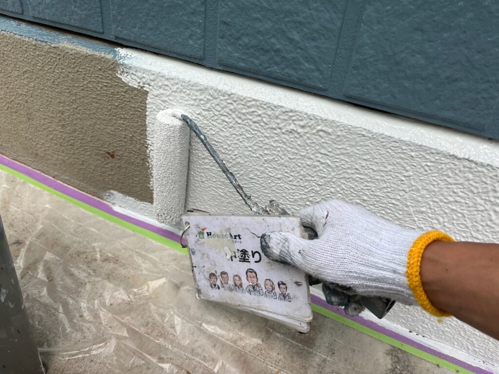 基礎中塗り