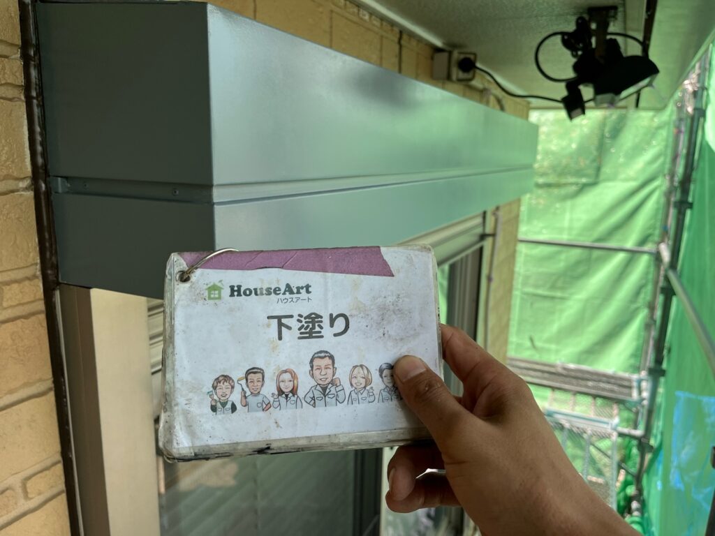 シャッターBOX　下塗り