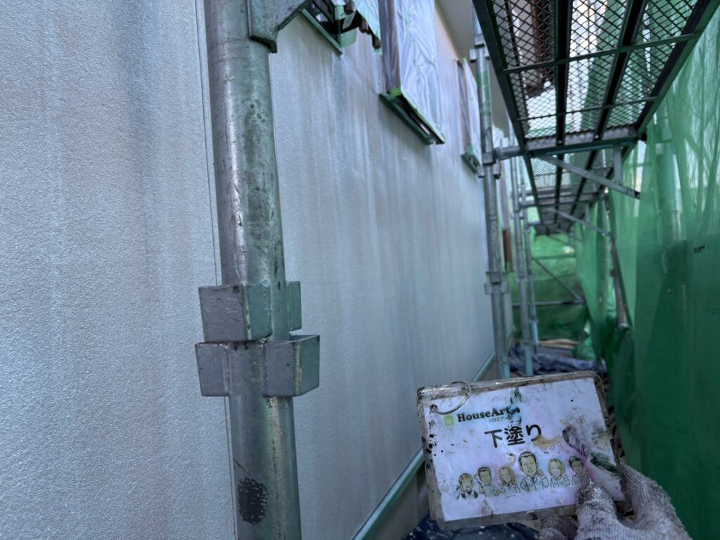 外壁下塗り