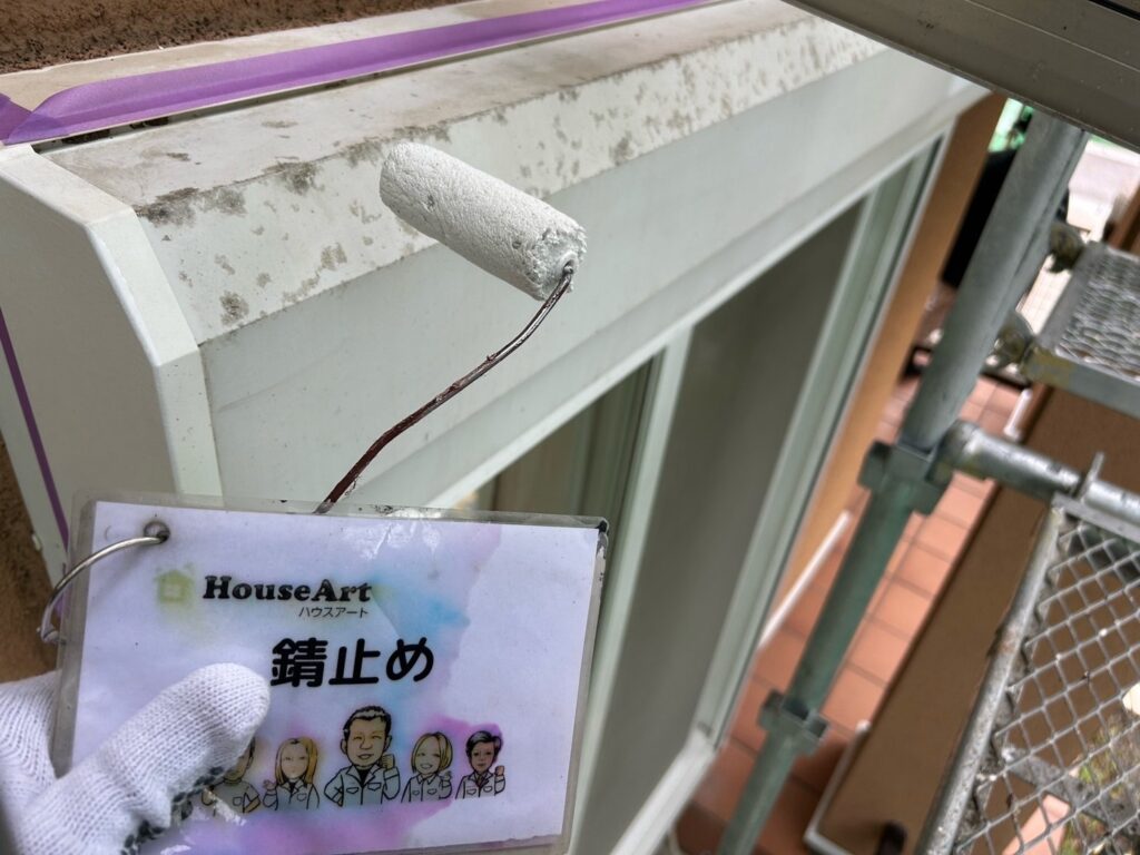 シャッターBOX　下塗り
