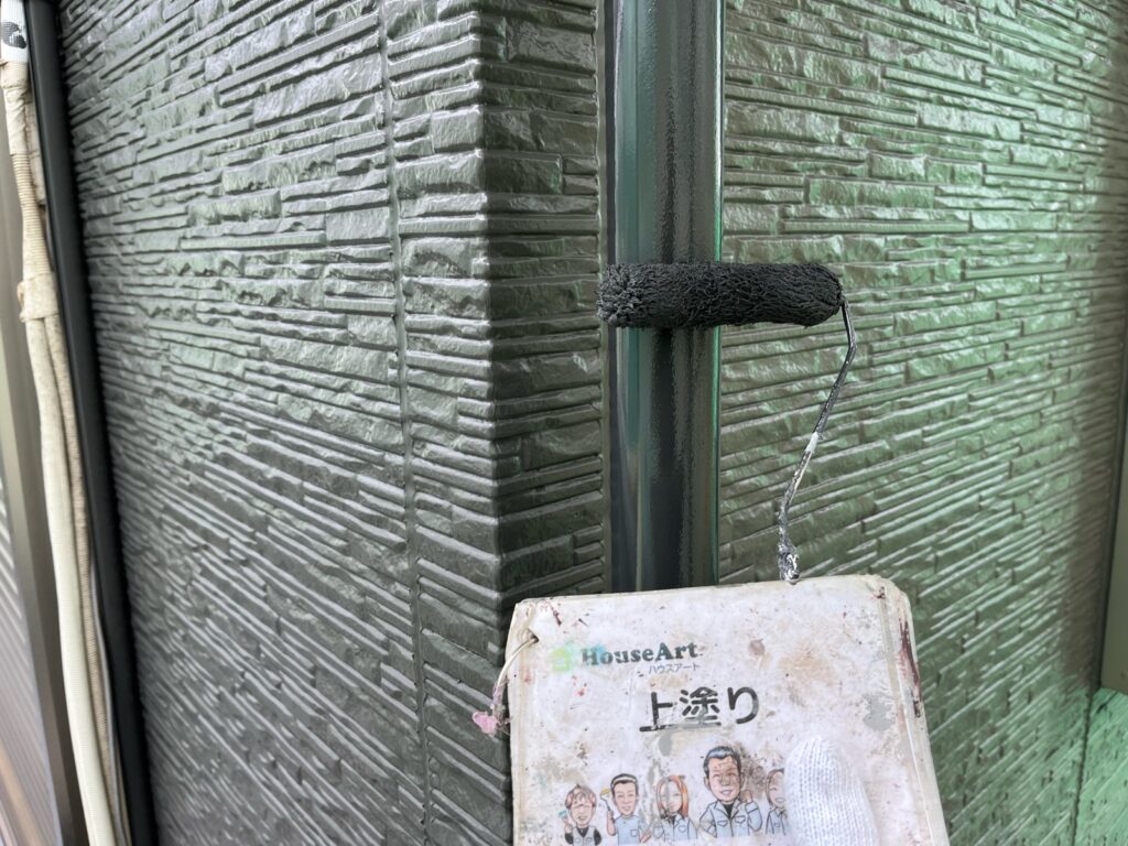 縦樋　上塗り