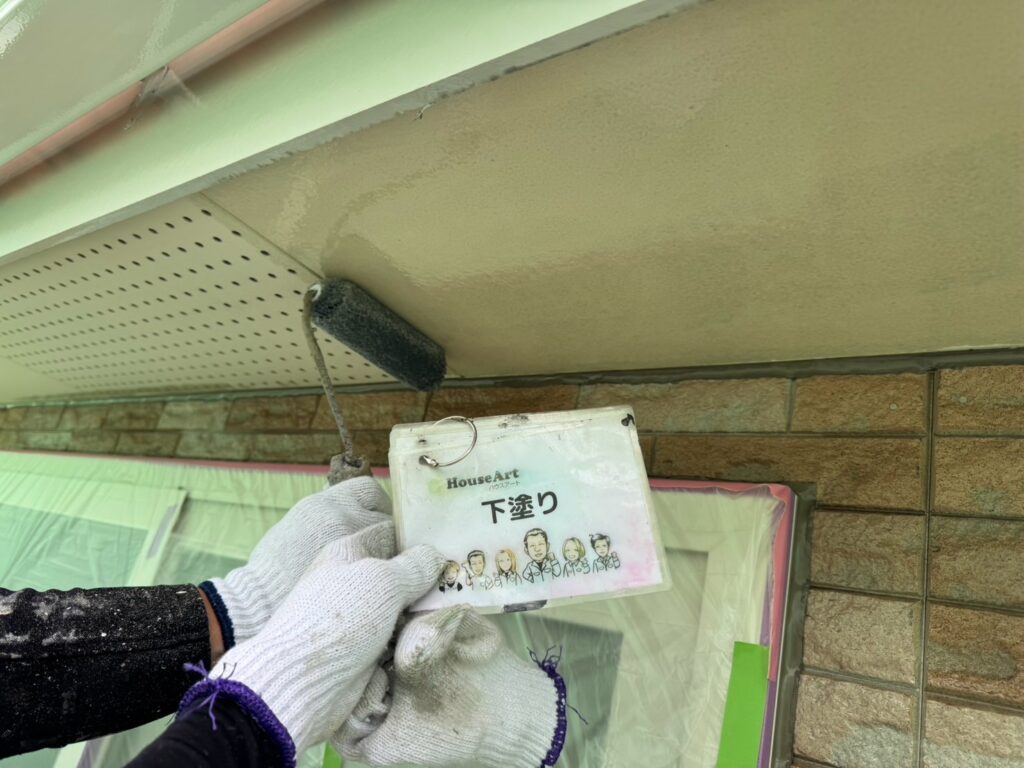 天井　下塗り