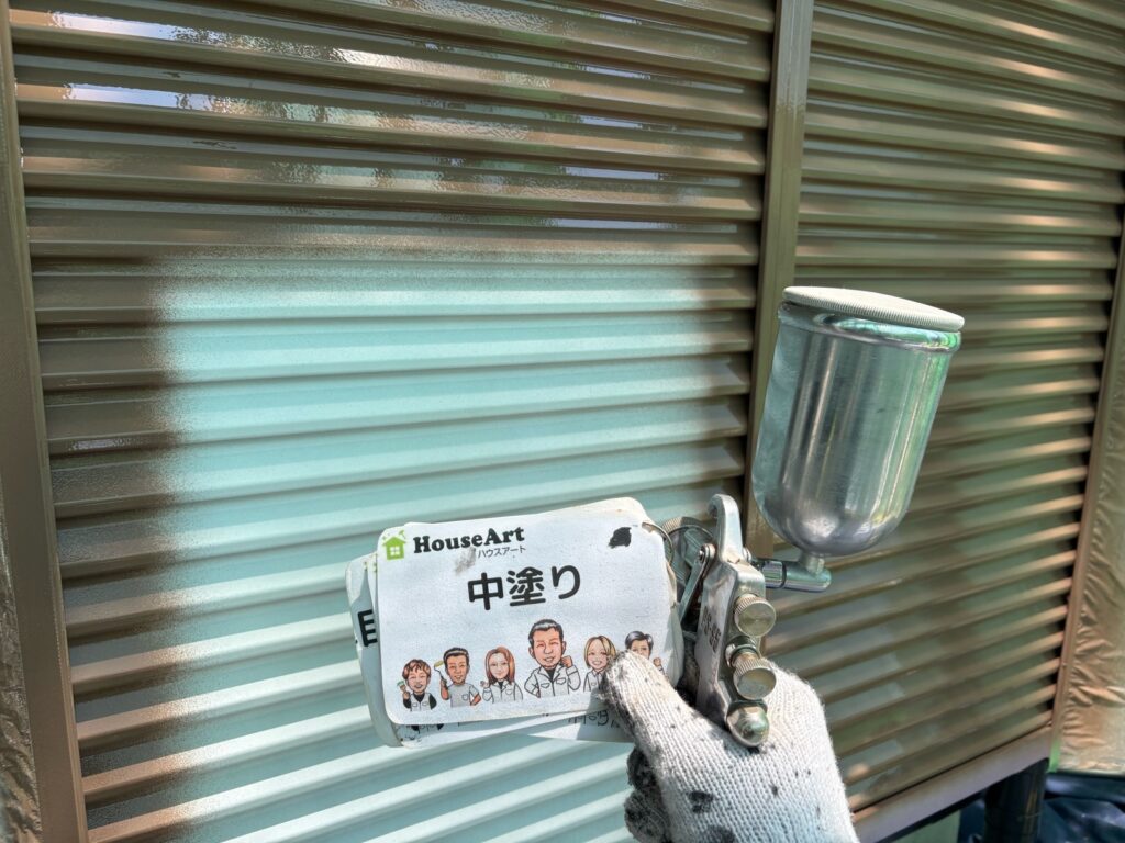 雨戸　中塗り