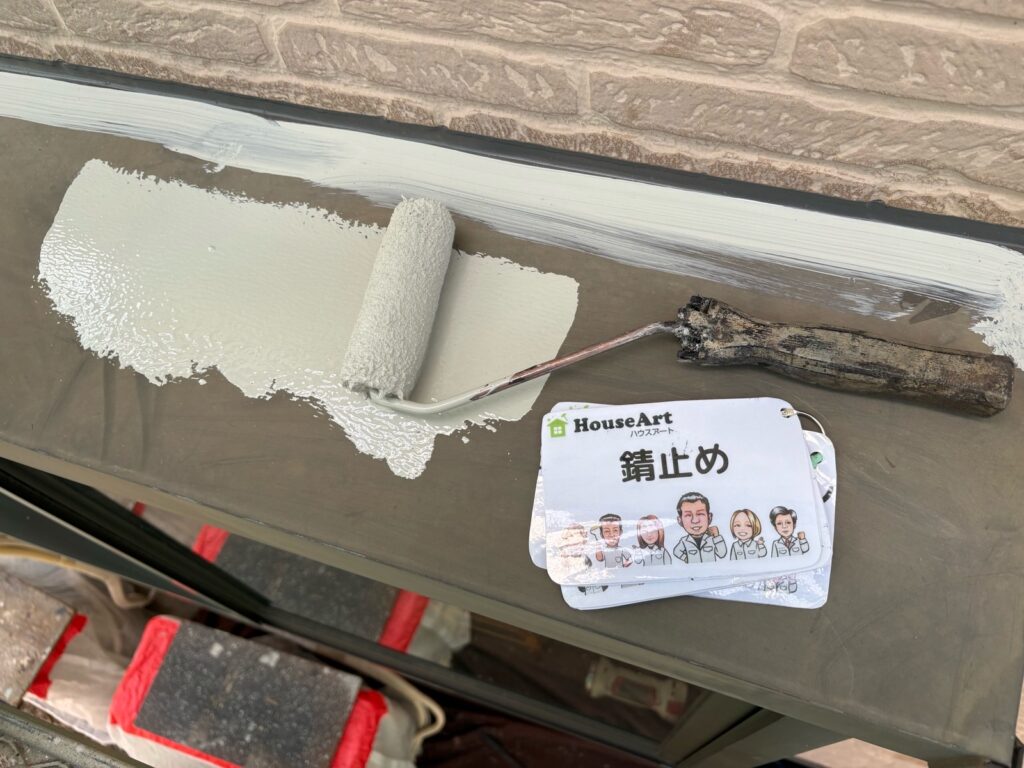 出窓　下塗り