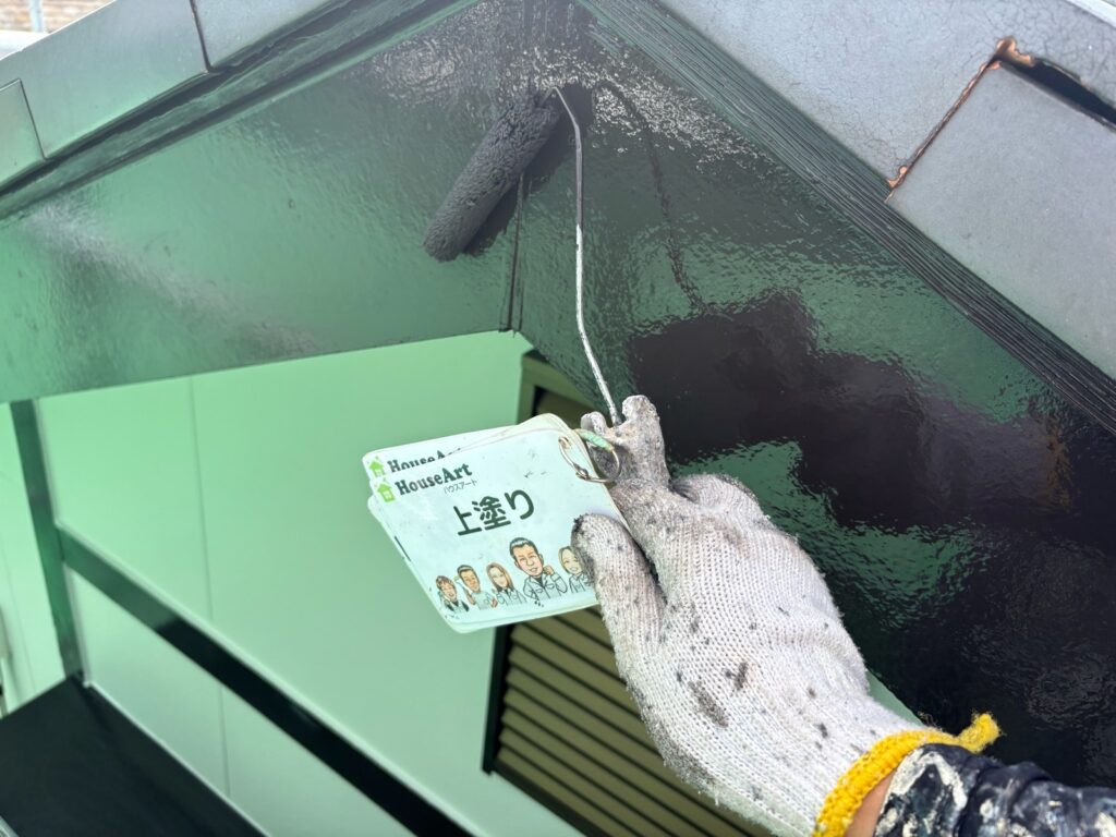 破風板　上塗り