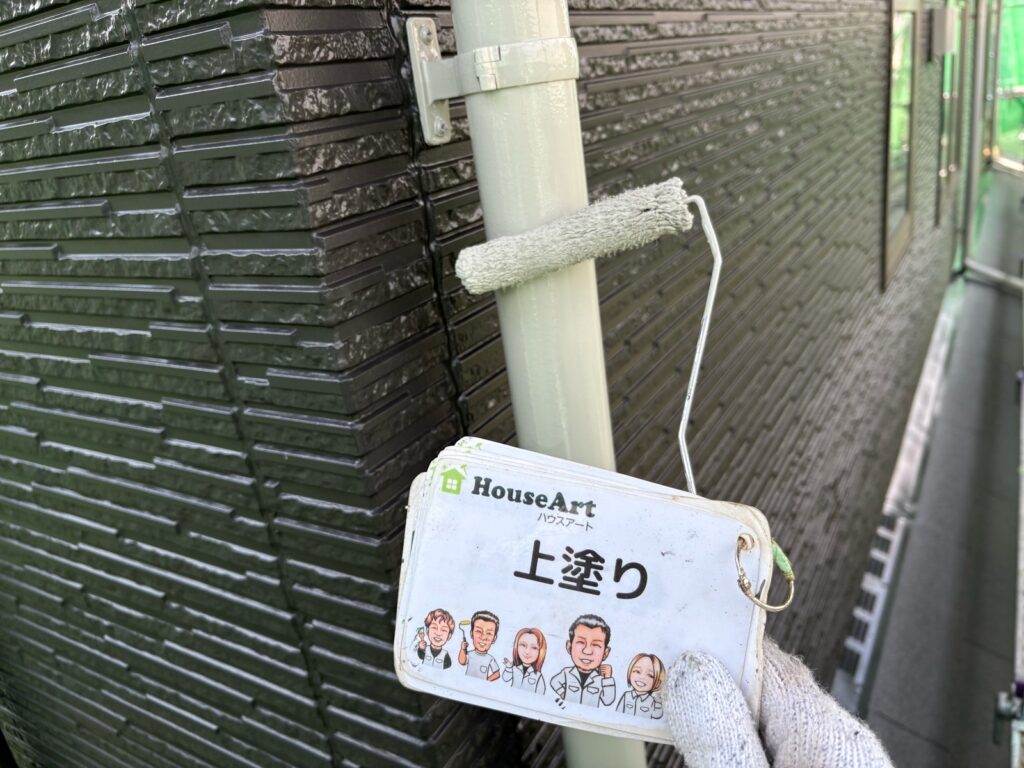竪樋　上塗り