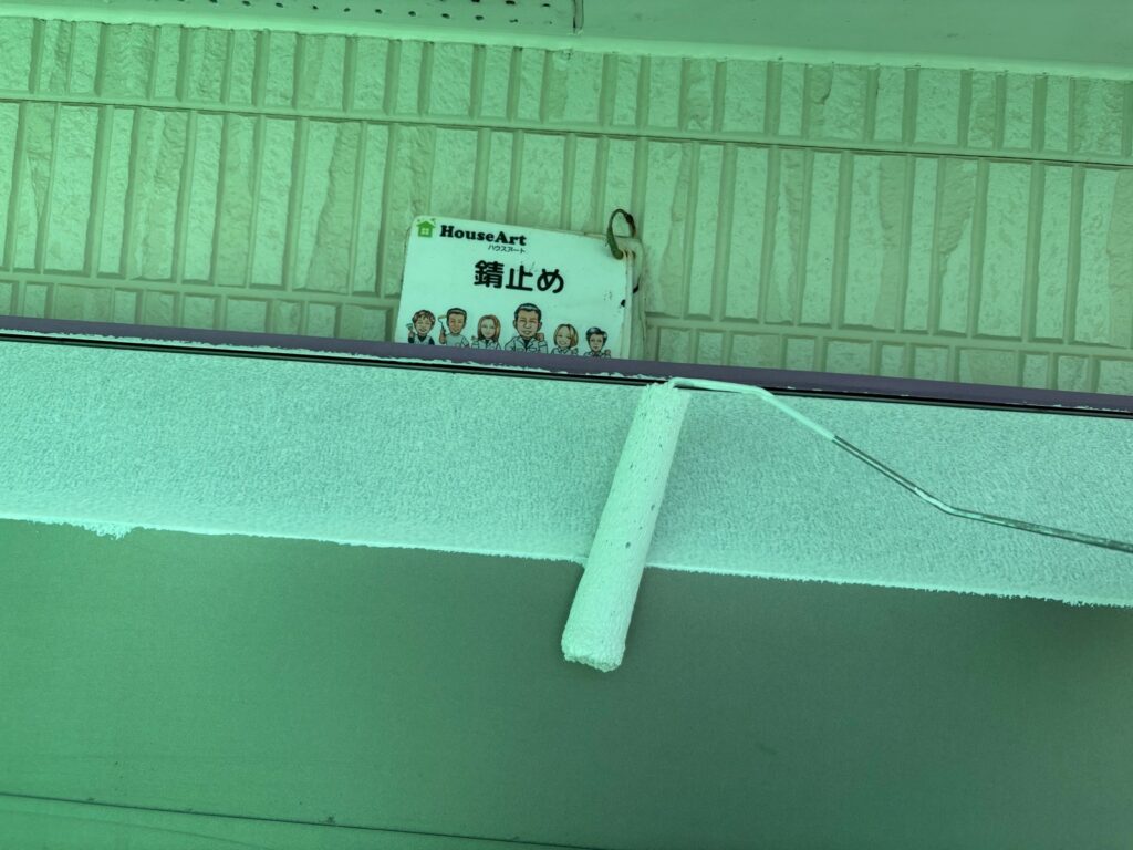 シャッターBOX　下塗り