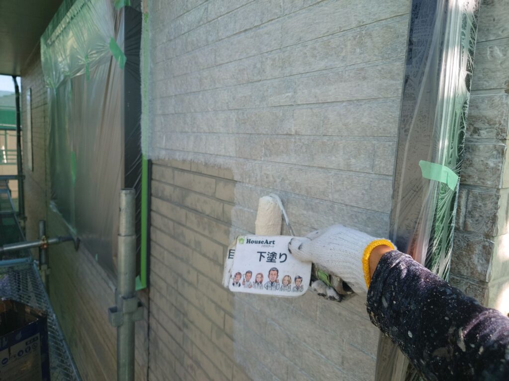 外壁　下塗り