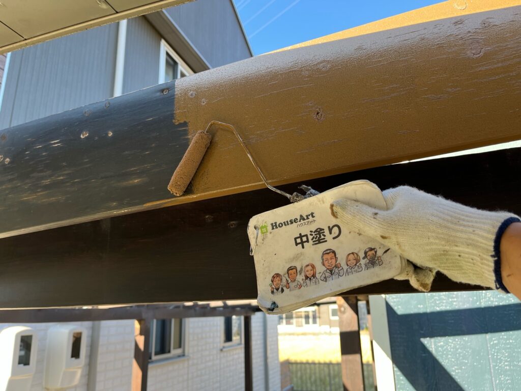 カーポート　中塗り