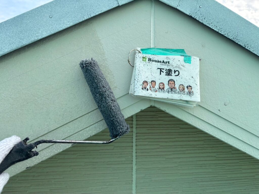 破風板　下塗り