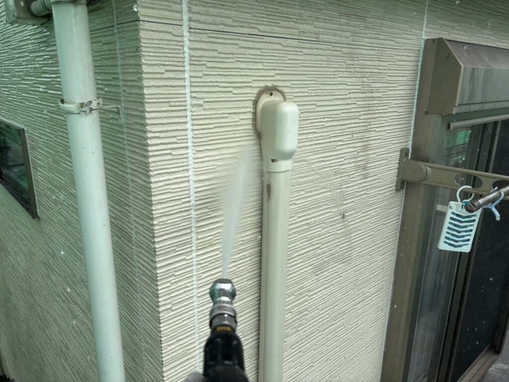 外壁　高圧洗浄
