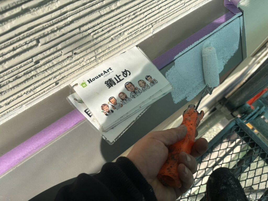 シャッターBOX　下塗り