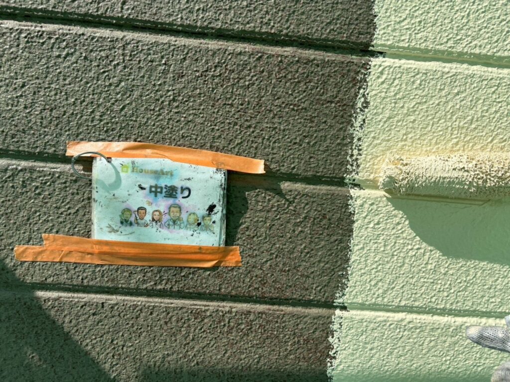 外壁　中塗り