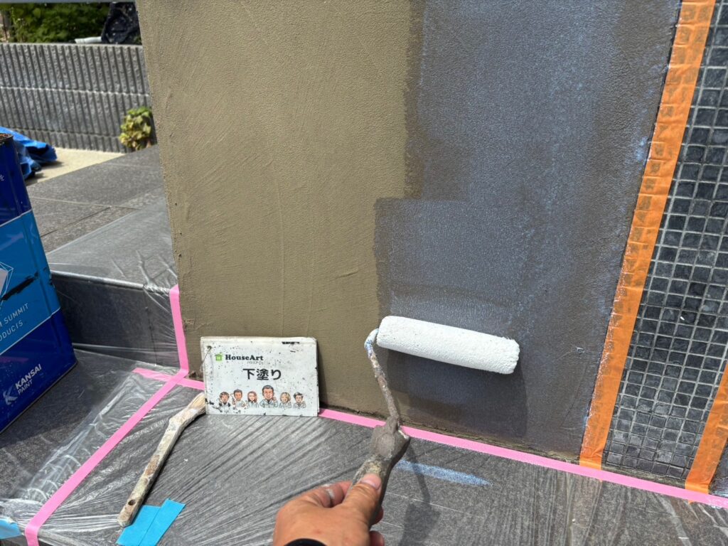 塀　下塗り