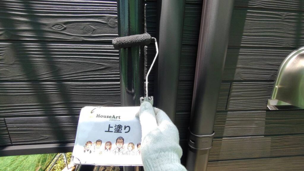 縦樋　上塗り