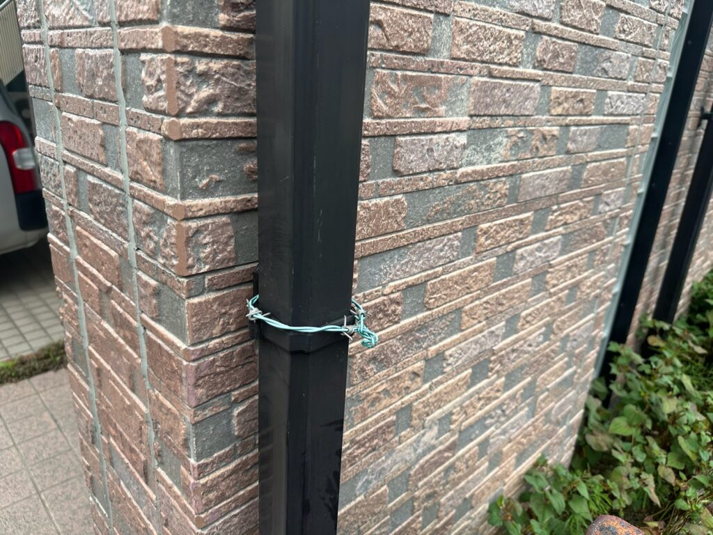 樋の色褪せ
