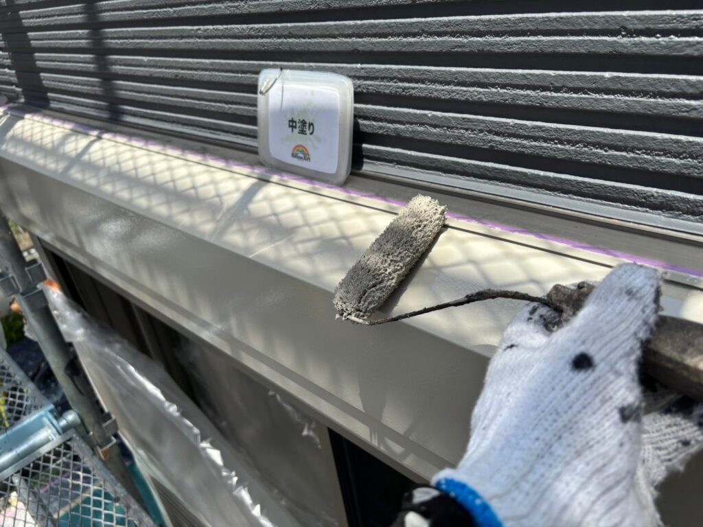 シャッターBOX　中塗り