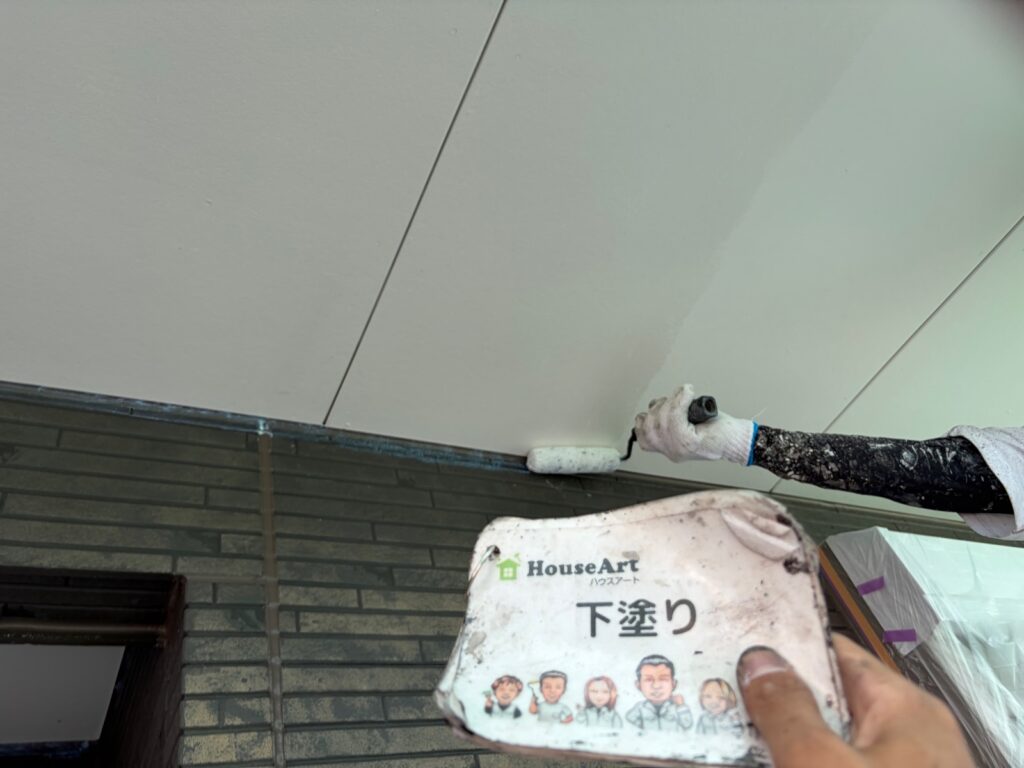 天井　下塗り