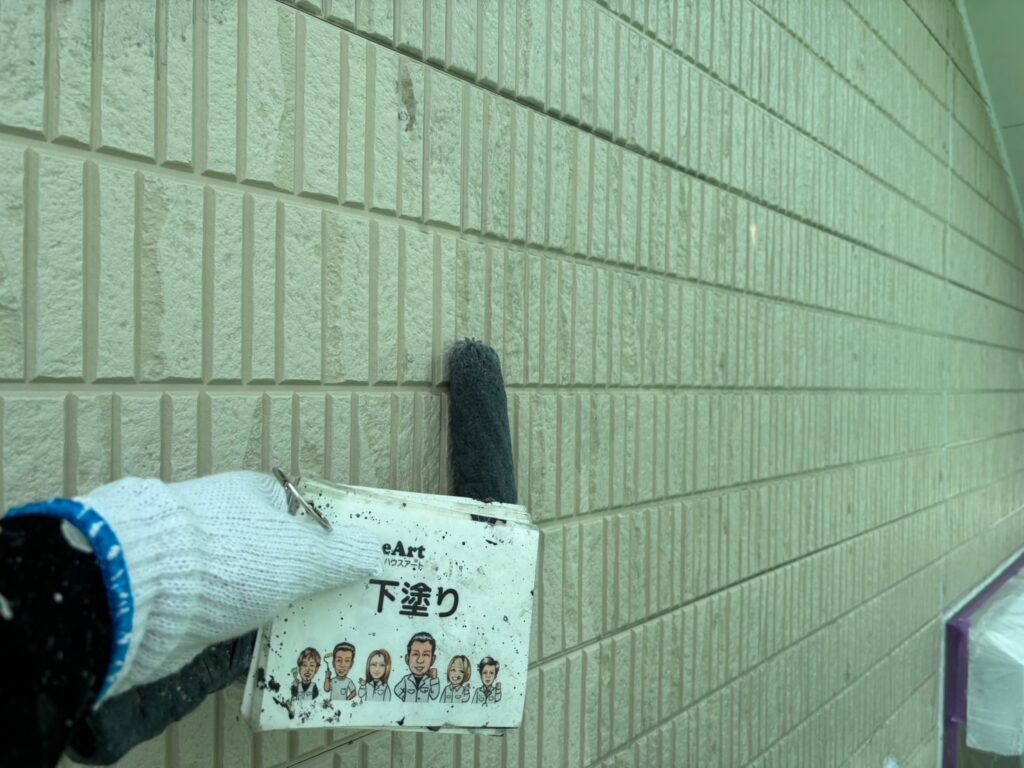 外壁　下塗り